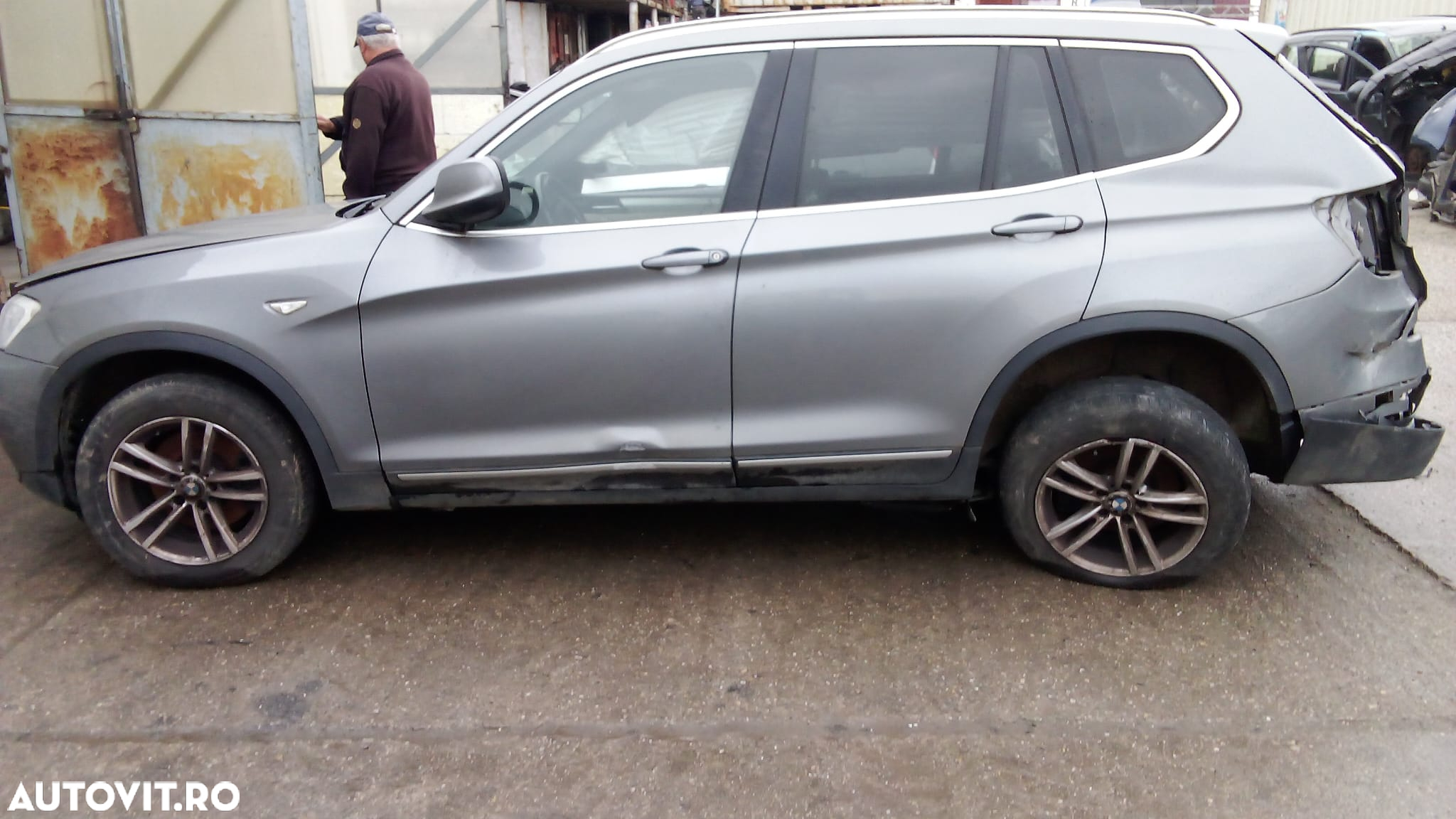 Dezmembrez BMW X3 F25 2.0 xdrive - 4