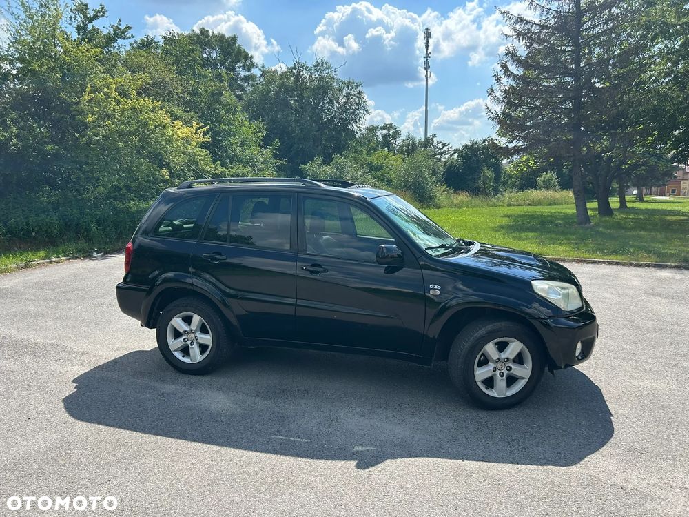 Toyota RAV4 2.0 D-4D 4x4 - 9