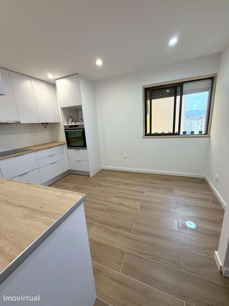 Apartamento T2 | Remodelado | Algualva-Cacém - Grande imagem: 3/17