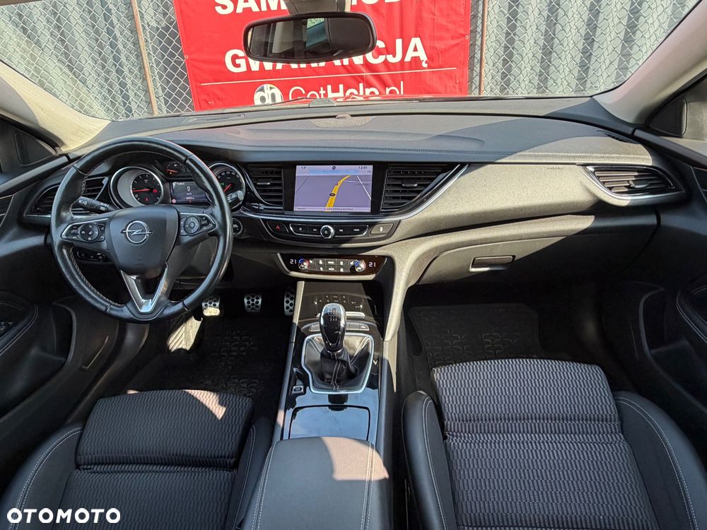 Opel Insignia - 9