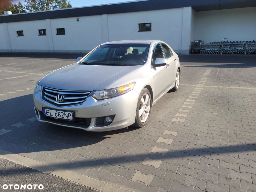 Honda Accord 2.0 Elegance - 2