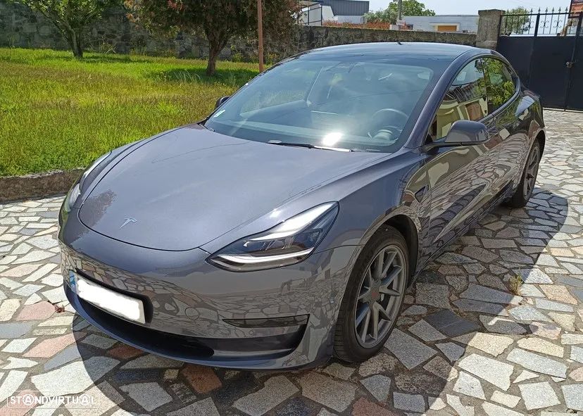 Tesla Model 3 Standard Range Plus RWD - 1