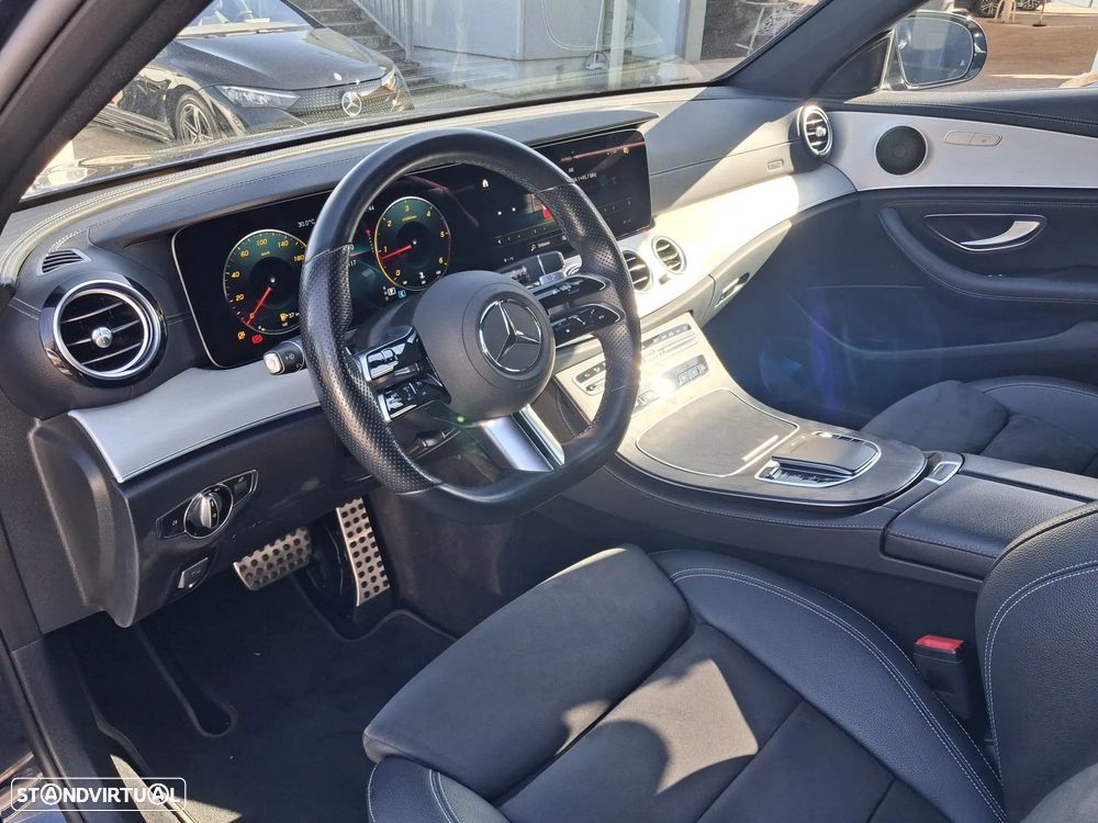 Mercedes-Benz E 220 d AMG Line - 11