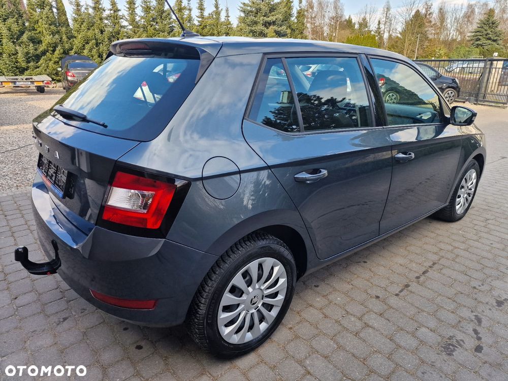 Skoda Fabia 1.0 TSI Cool Edition - 9