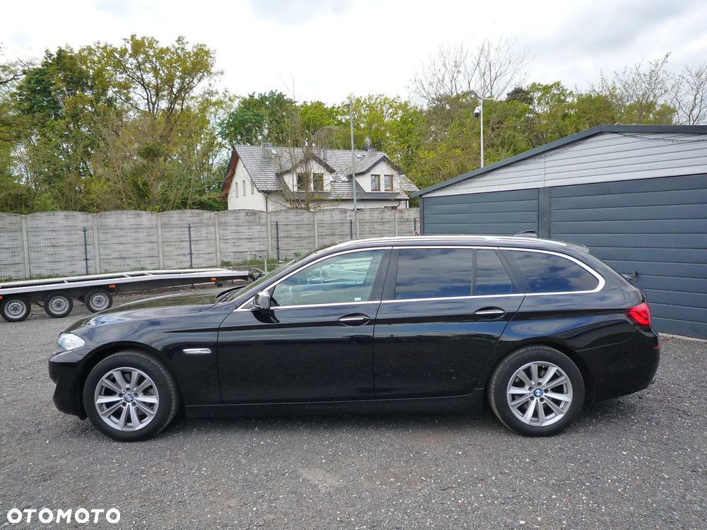 BMW Seria 5 520d - 5