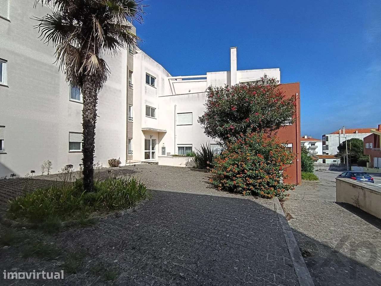 Apartamento premium T2 com Parqueamento e Arrecadação - Grande imagem: 2/33
