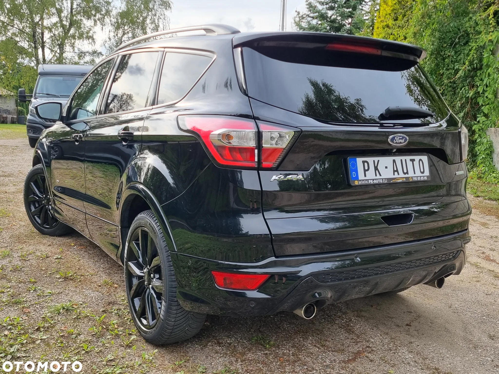 Ford Kuga 1.5 EcoBoost 4x4 ST-Line - 4