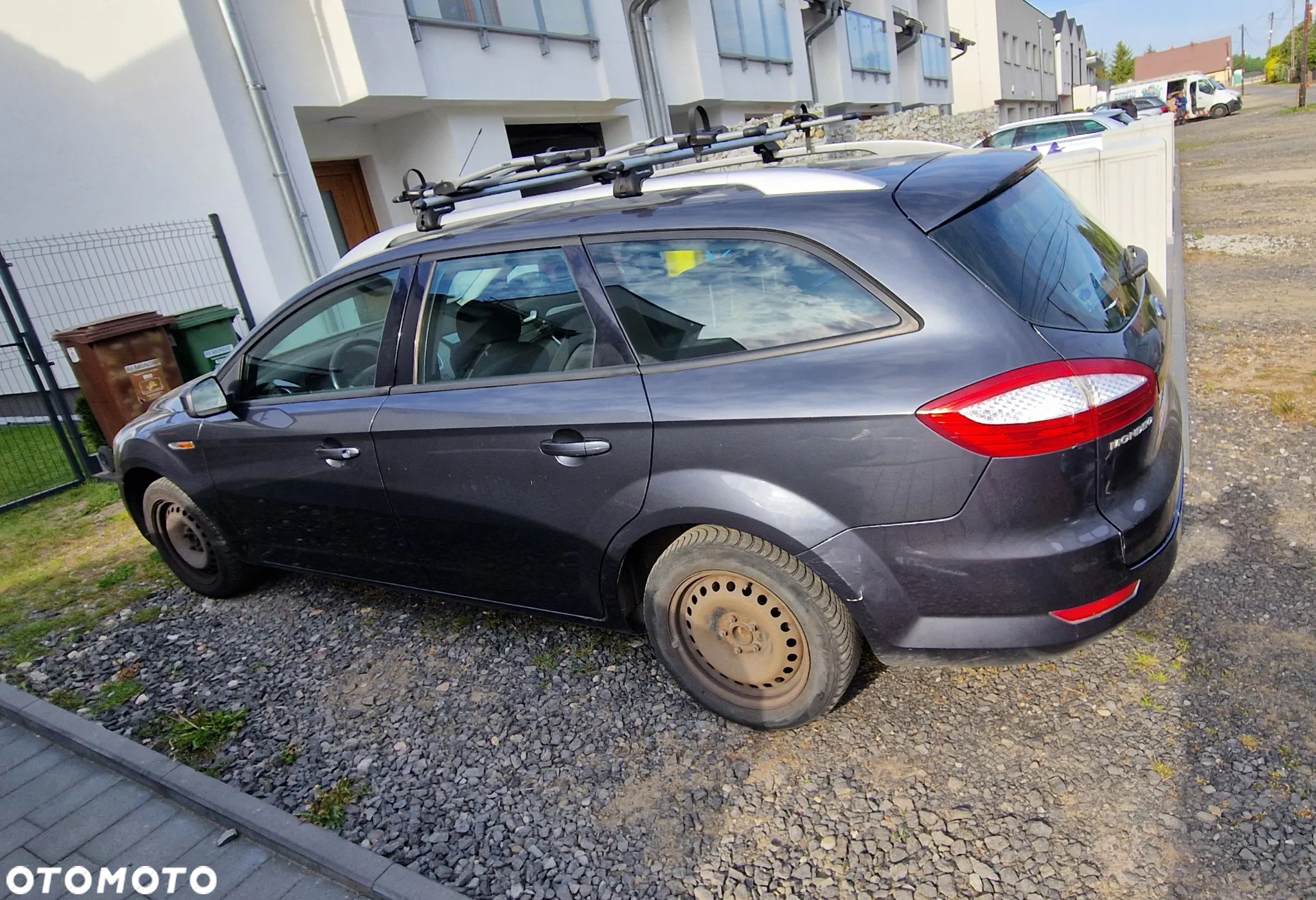 Ford Mondeo 1.6 Ambiente - 4