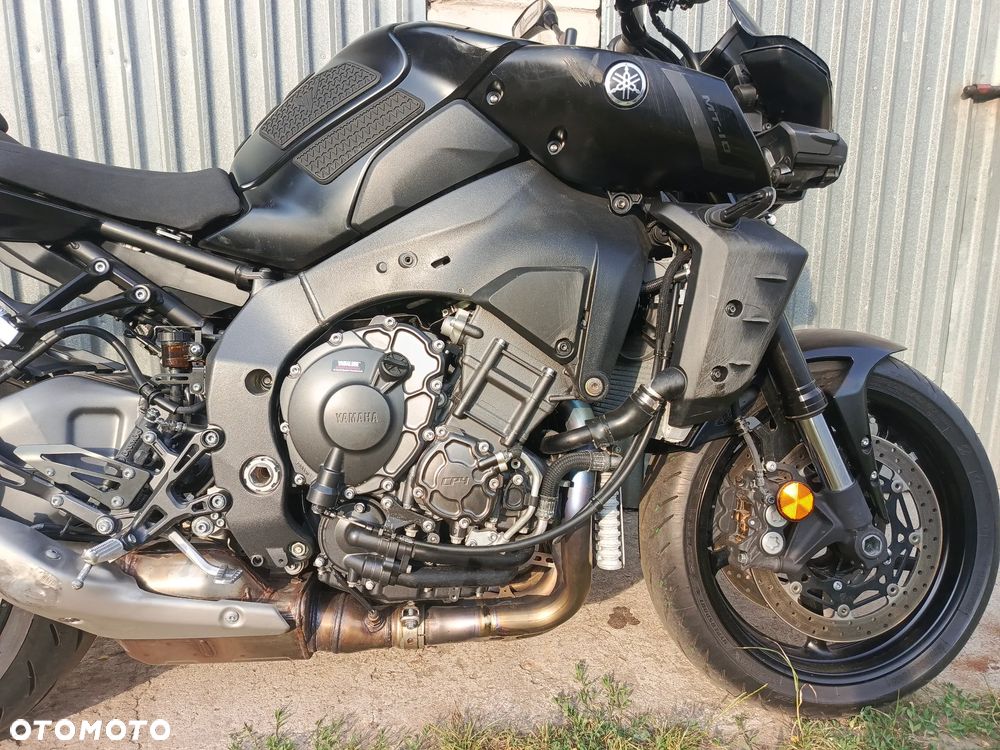 Yamaha MT - 12