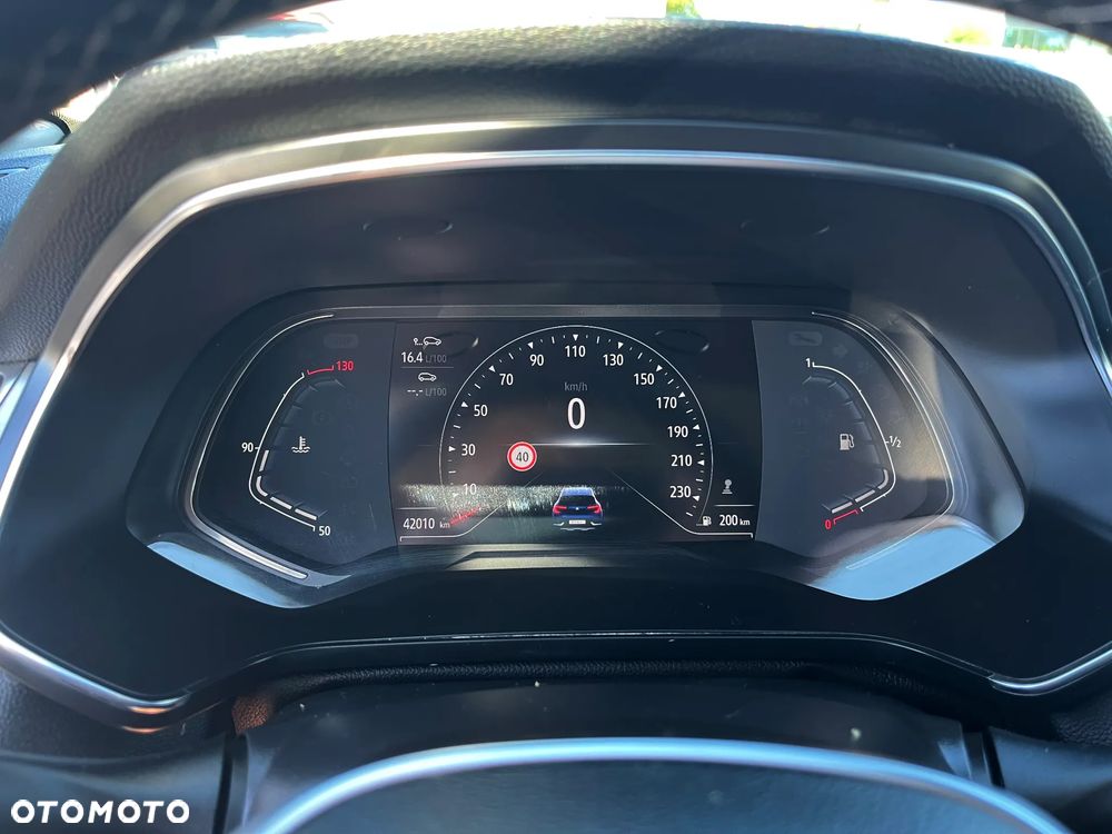 Renault Captur - 29