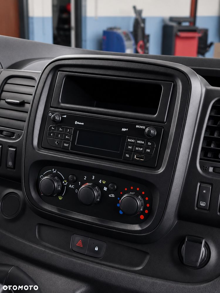 Renault Trafic - 4