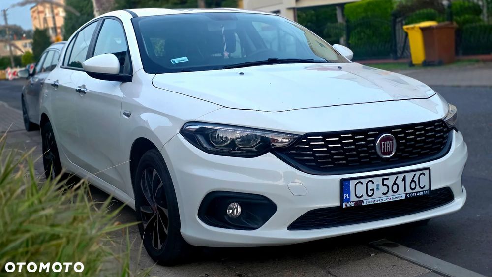 Fiat Tipo 1.6 MultiJet 16v Lounge - 11