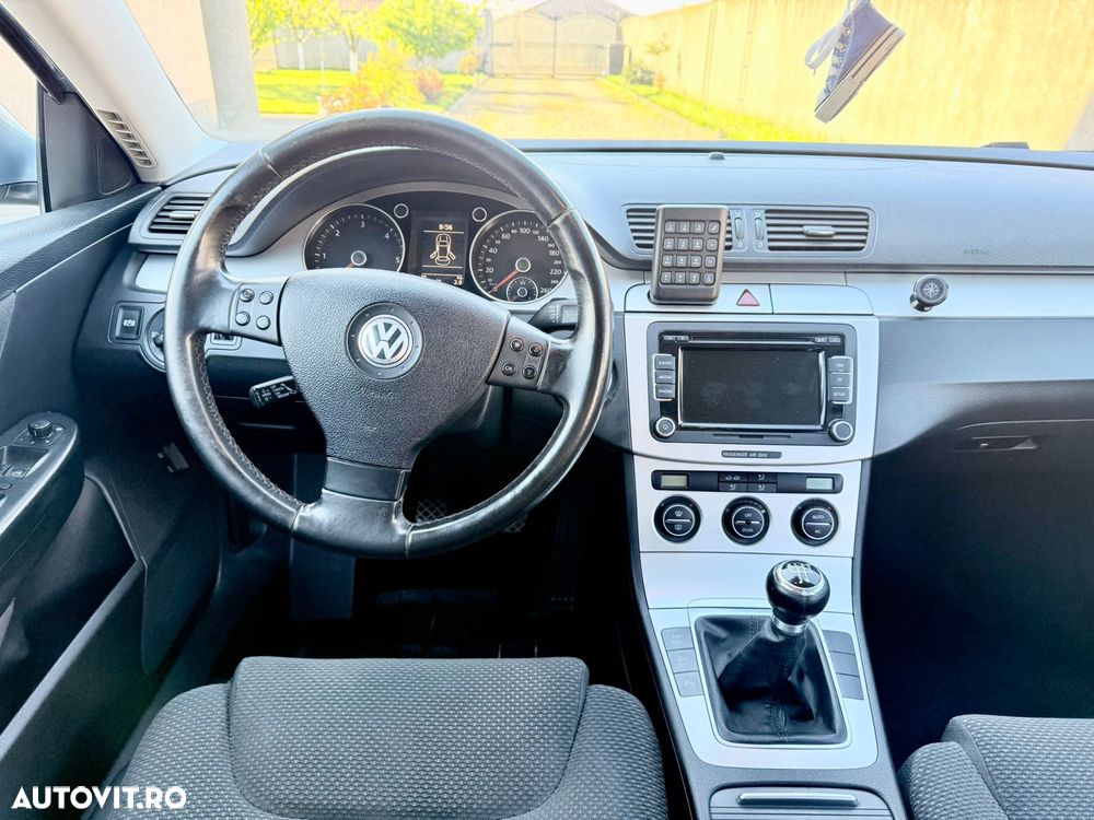 Volkswagen Passat 2.0TDI Comfortline DPF - 5