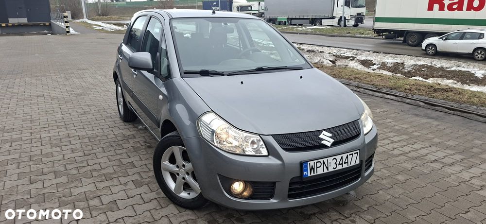 Suzuki SX4 1.6 VVT 4x2 Comfort - 24