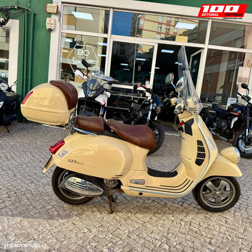 Piaggio Vespa GTV 250 - 17