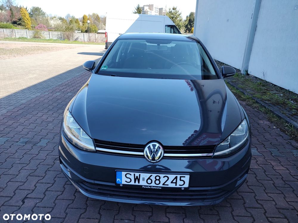 Volkswagen Golf - 18