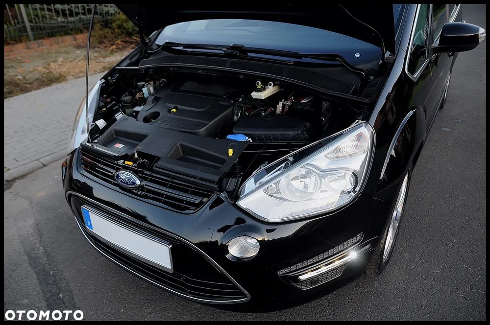 Ford S-Max 2.0 TDCi DPF Titanium X - 26