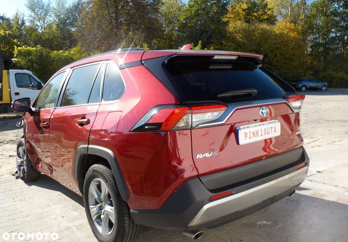 Toyota RAV4 - 16