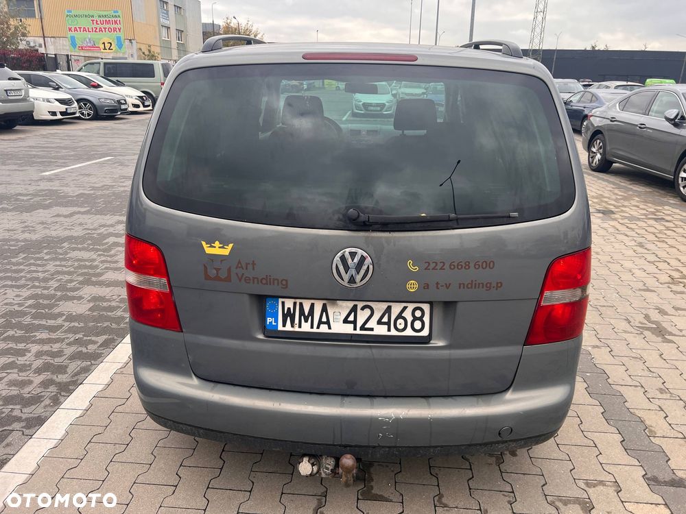 Volkswagen Touran 1.9 TDI Highline - 8