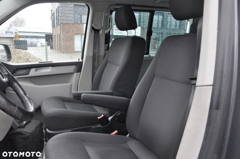 Volkswagen Caravelle 2.0 TDI L1 Highline DSG - 15