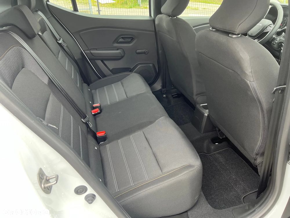 Dacia Sandero Stepway TCe 90 Essential - 10