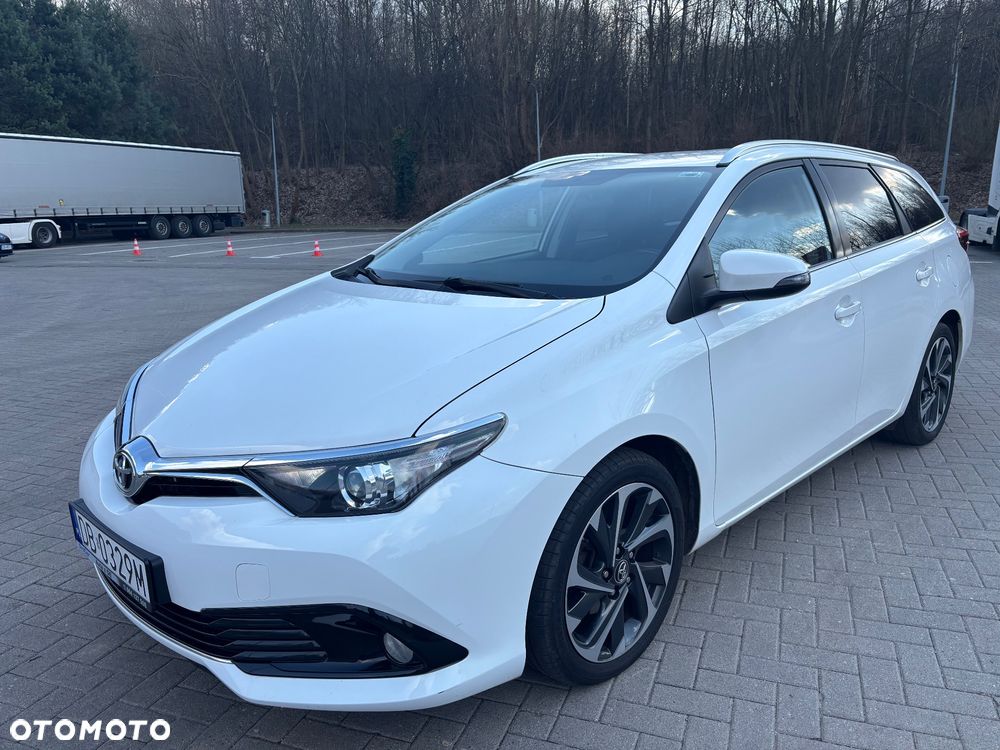 Toyota Auris 1.6 D-4D Edition-S - 18