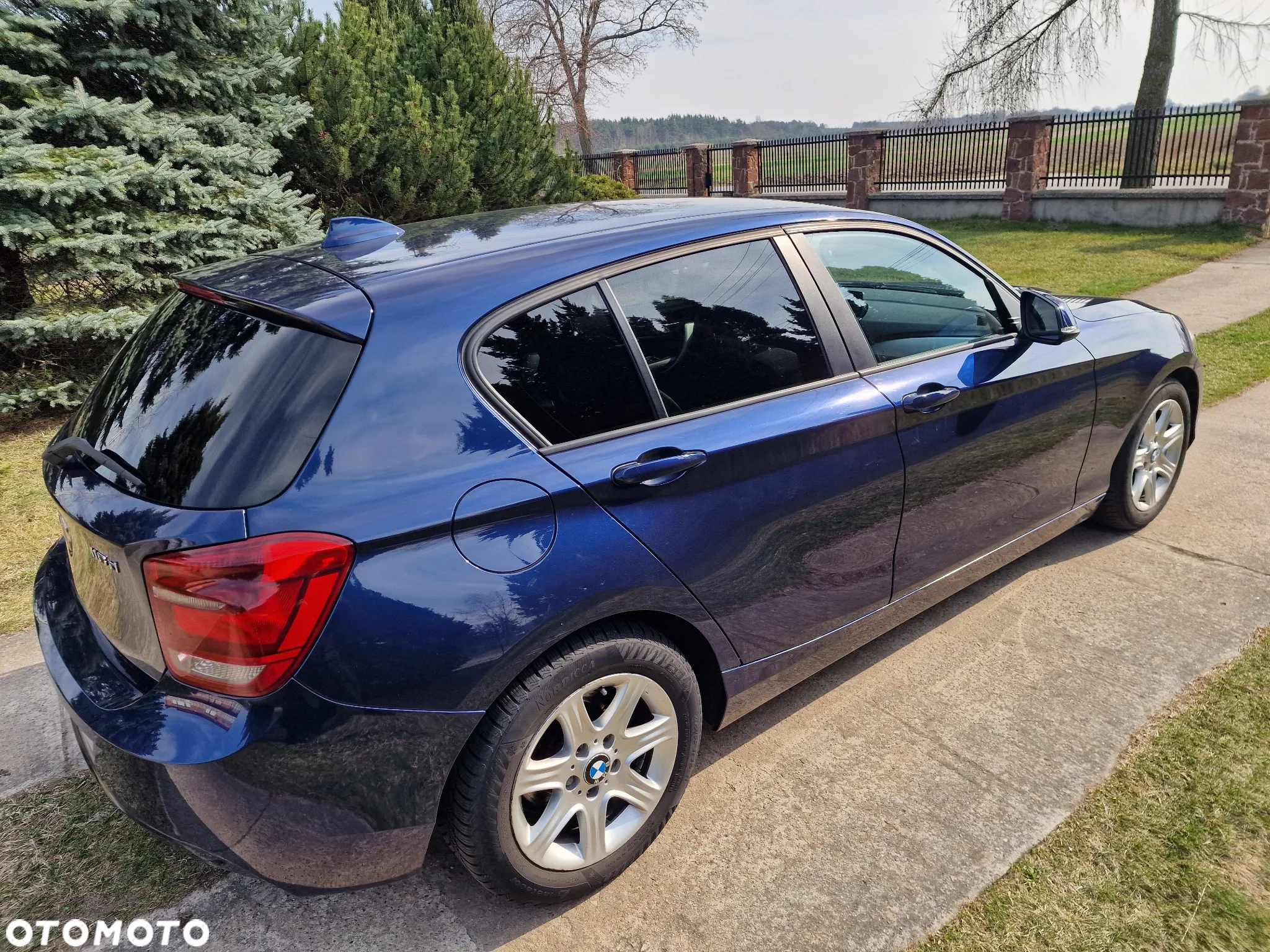 BMW Seria 1 116d EfficientDynamics - 4