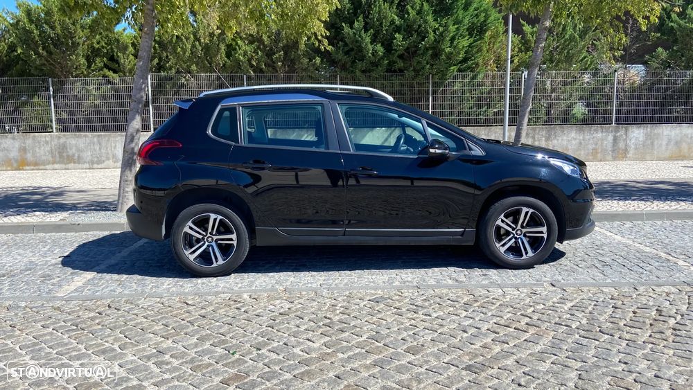 Peugeot 2008 - 6
