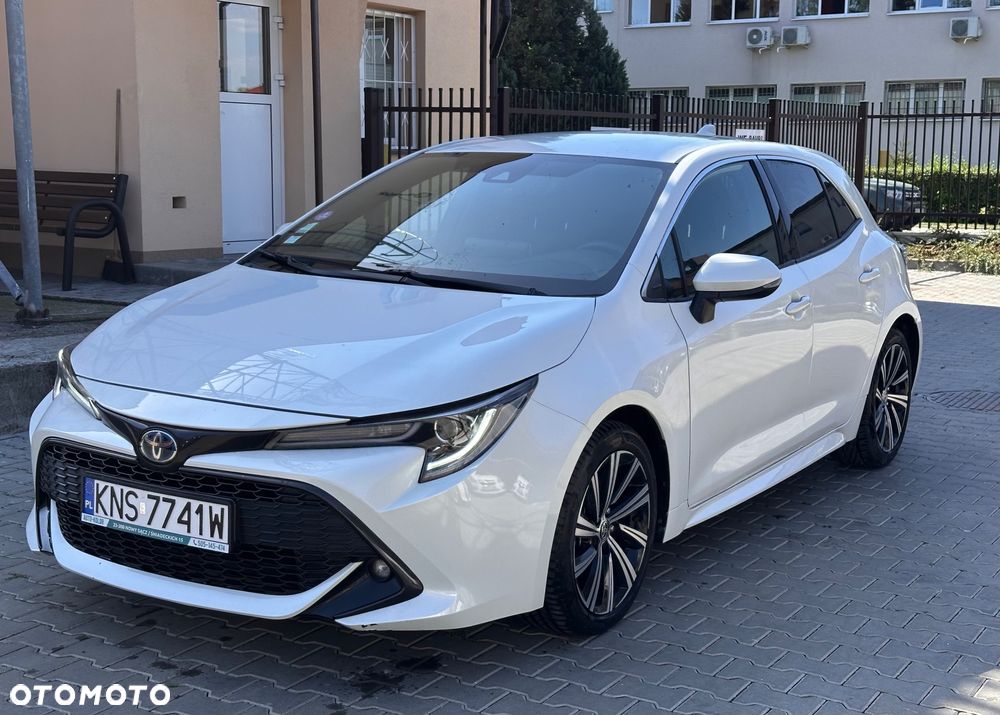 Toyota Corolla - 1