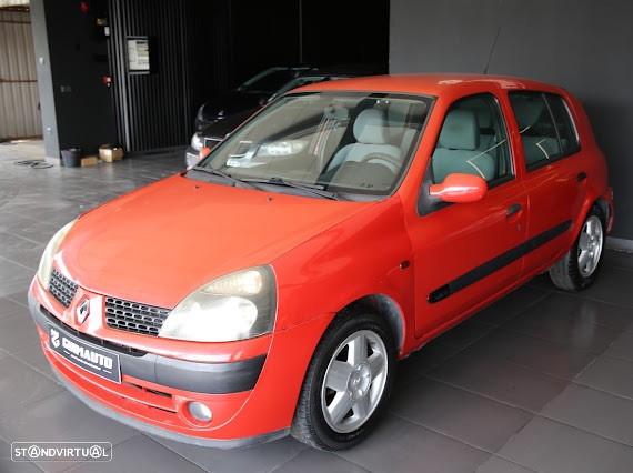 Renault Clio 1.5 dCi Authentique - 4