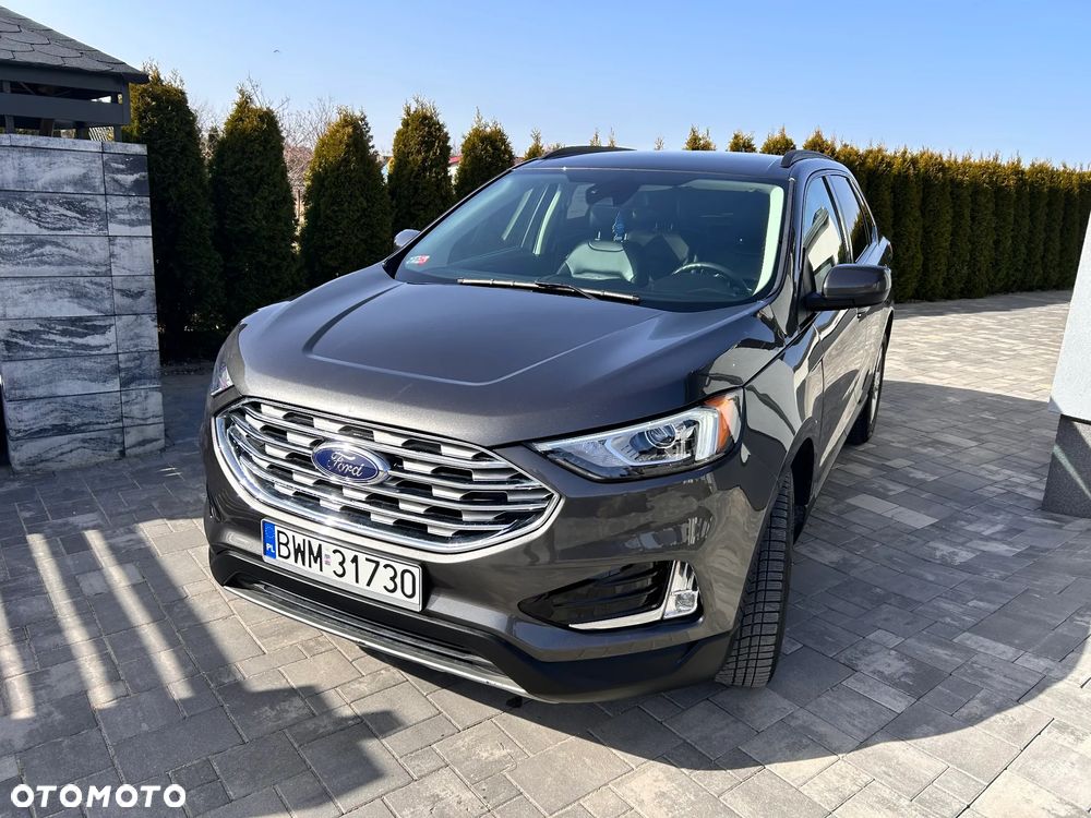 Ford Edge - 2