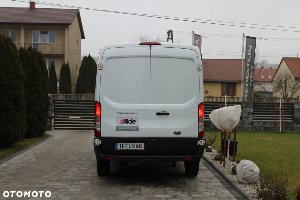 Ford Transit - 15