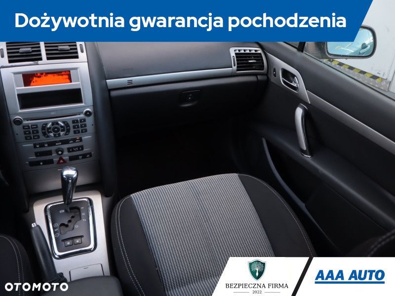 Peugeot 407 - 10