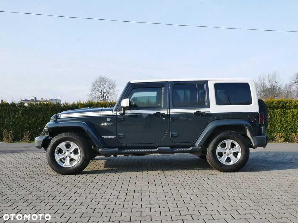 Jeep Wrangler 3.6 Unlim X - 2