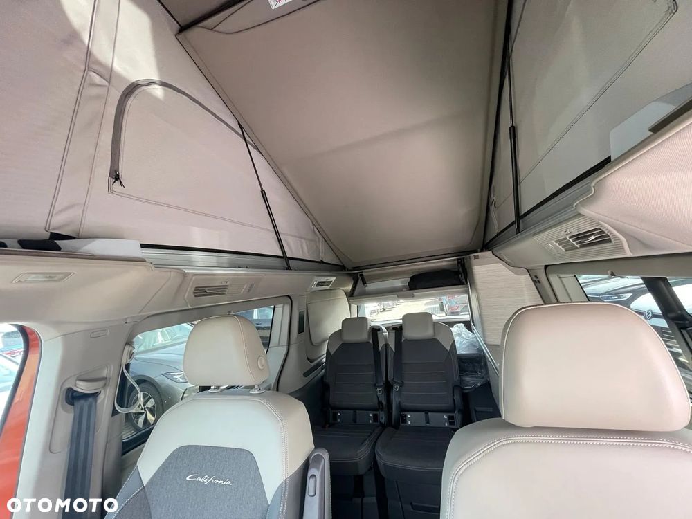 Volkswagen California - 34