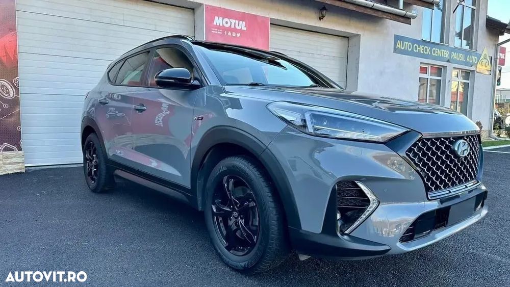 Hyundai Tucson - 2