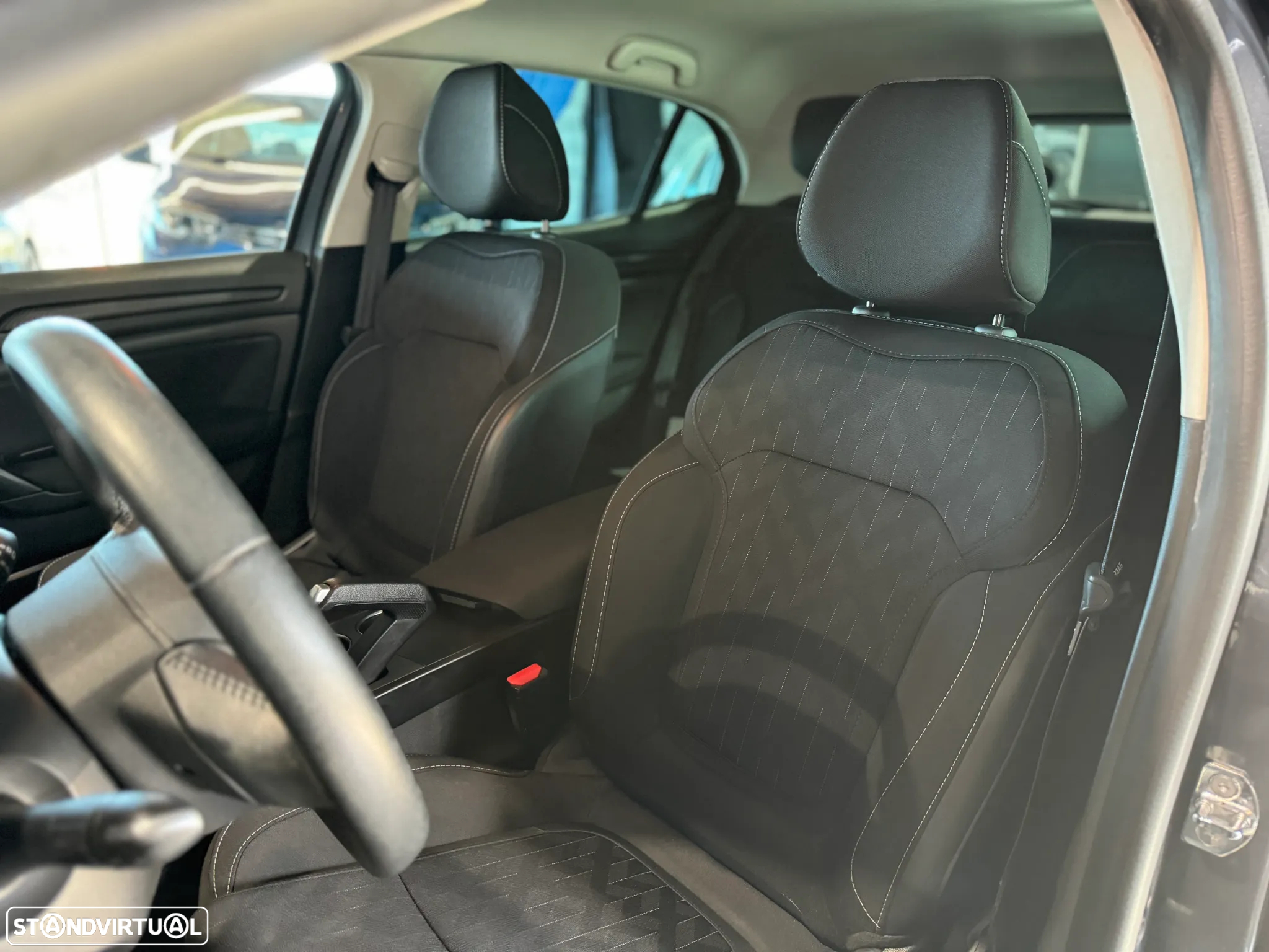 Renault Mégane 1.5 Blue dCi Limited - 24