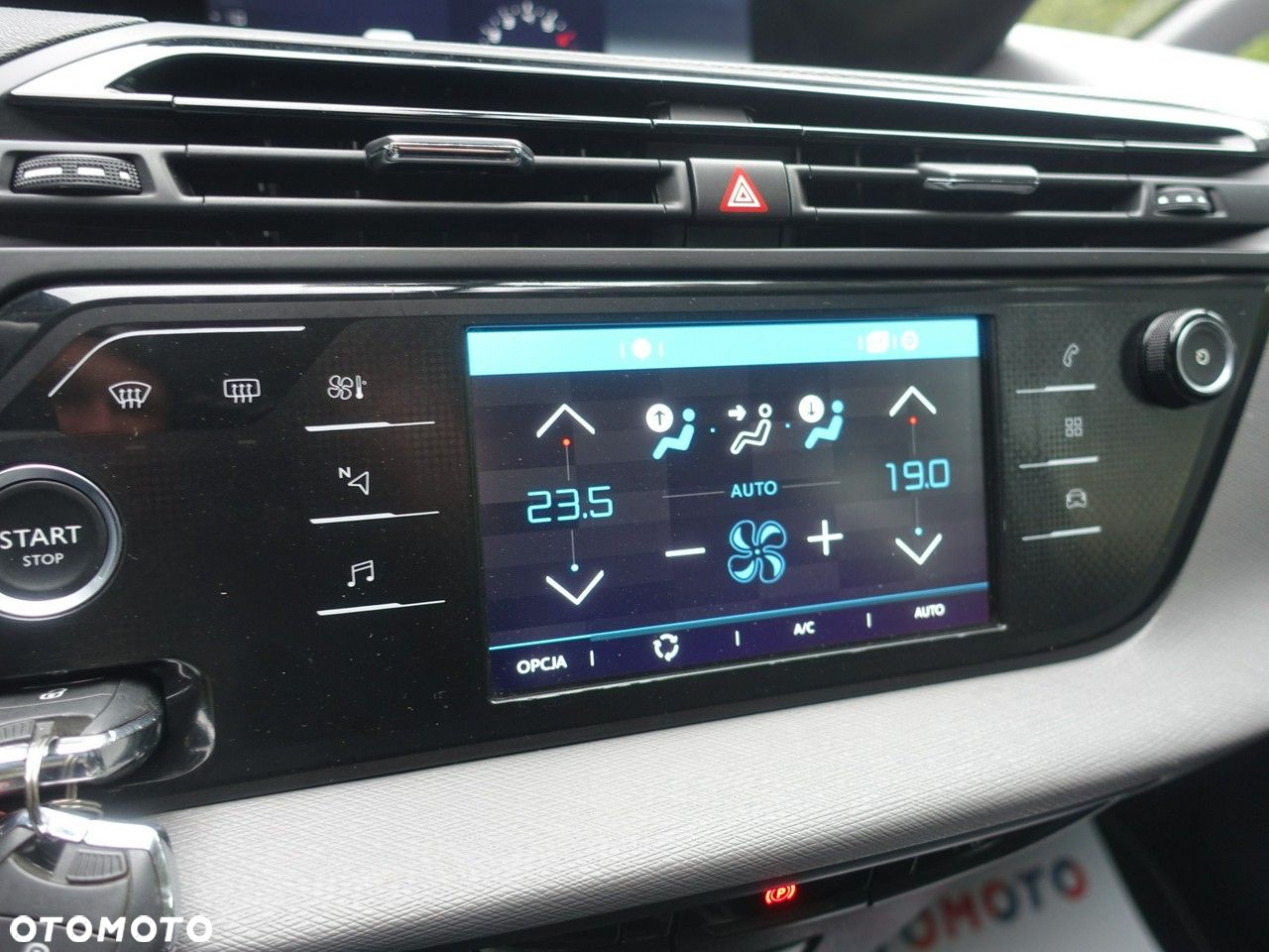 Citroën C4 Picasso 1.2 PureTech MoreLife - 19