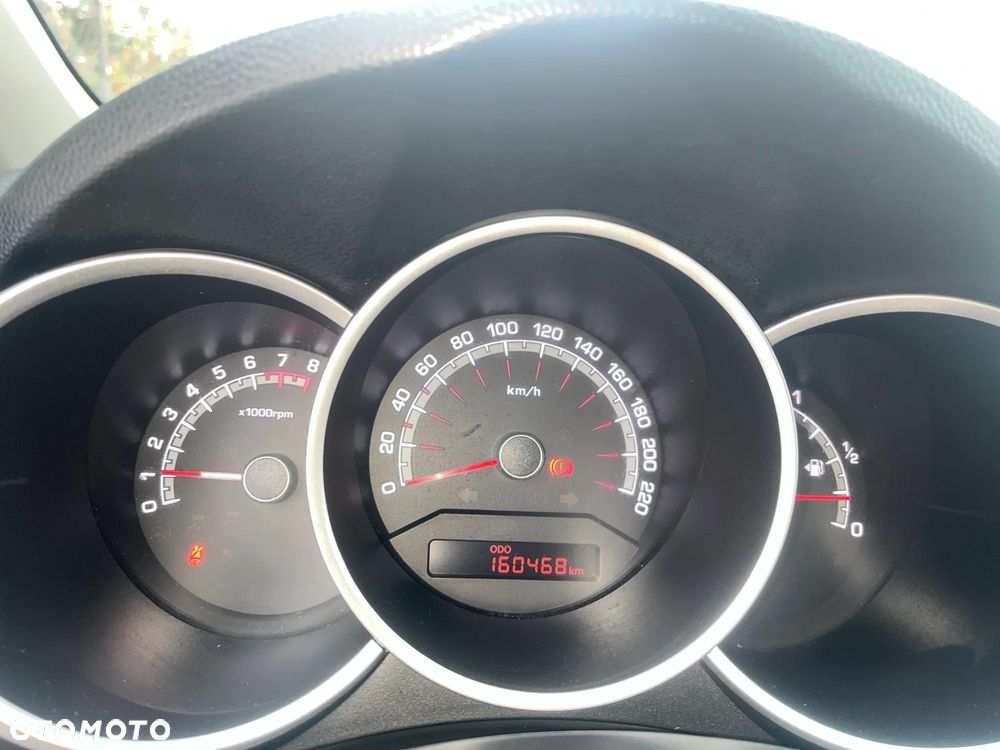 Kia Venga 1.4 Business Line - 15