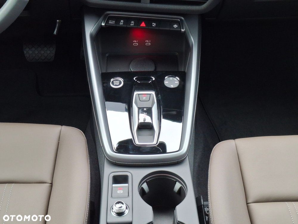 Audi A3 Allstreet - 15