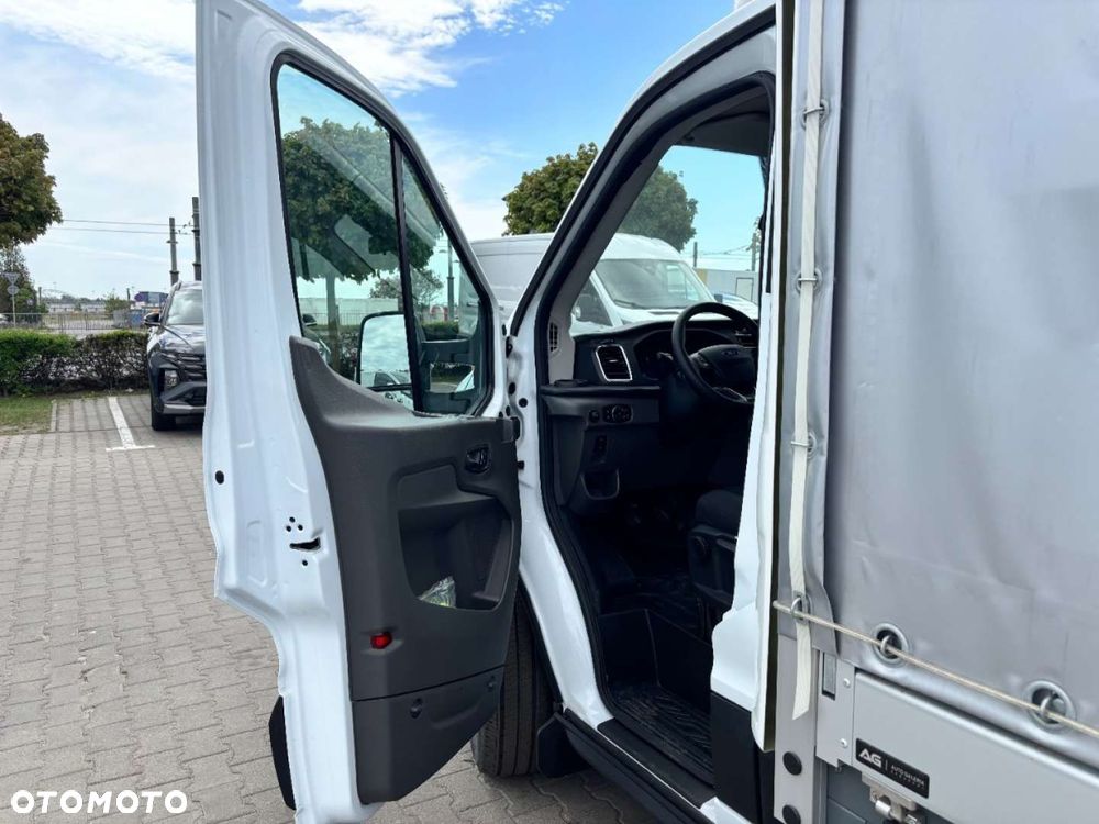 Ford Transit - 8