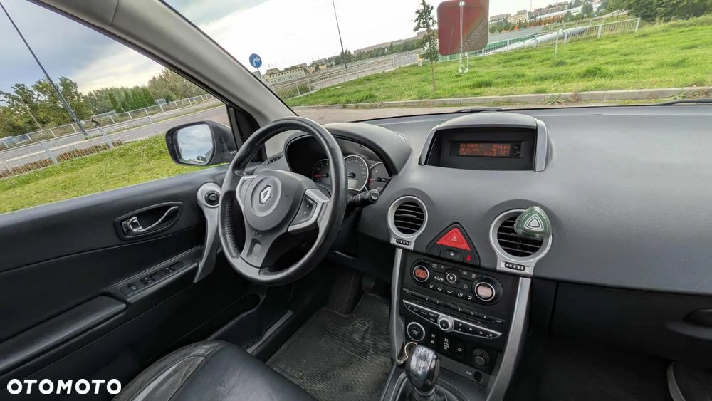 Renault Koleos 2.0 dCi 4x4 Privilege - 21