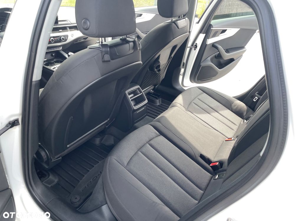 Audi A4 Limousine 2.0 TDI - 8