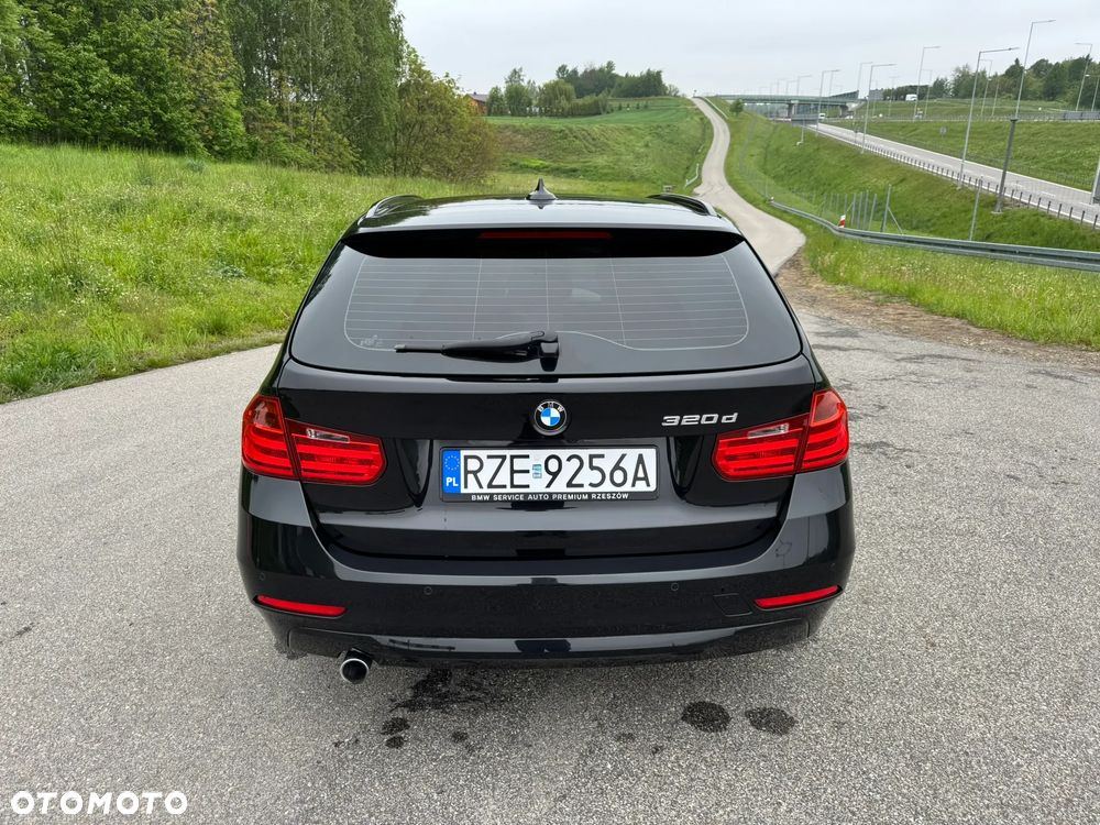 BMW Seria 3 320d Efficient Dynamics Edition - 6