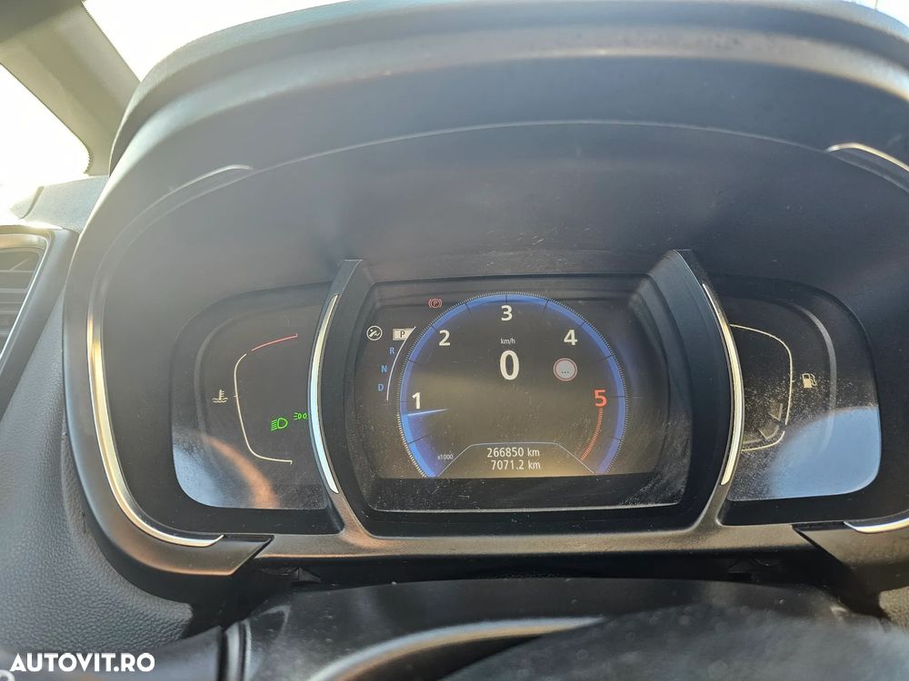 Renault Grand Scenic ENERGY dCi 110 EDC INTENS - 13