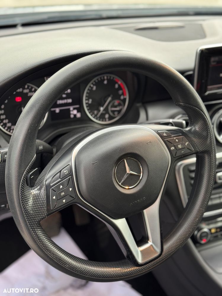 Mercedes-Benz A 180 CDI BlueEfficiency Aut. - 9