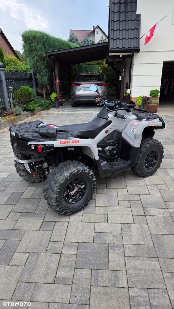 Can-Am Outlander Max - 9