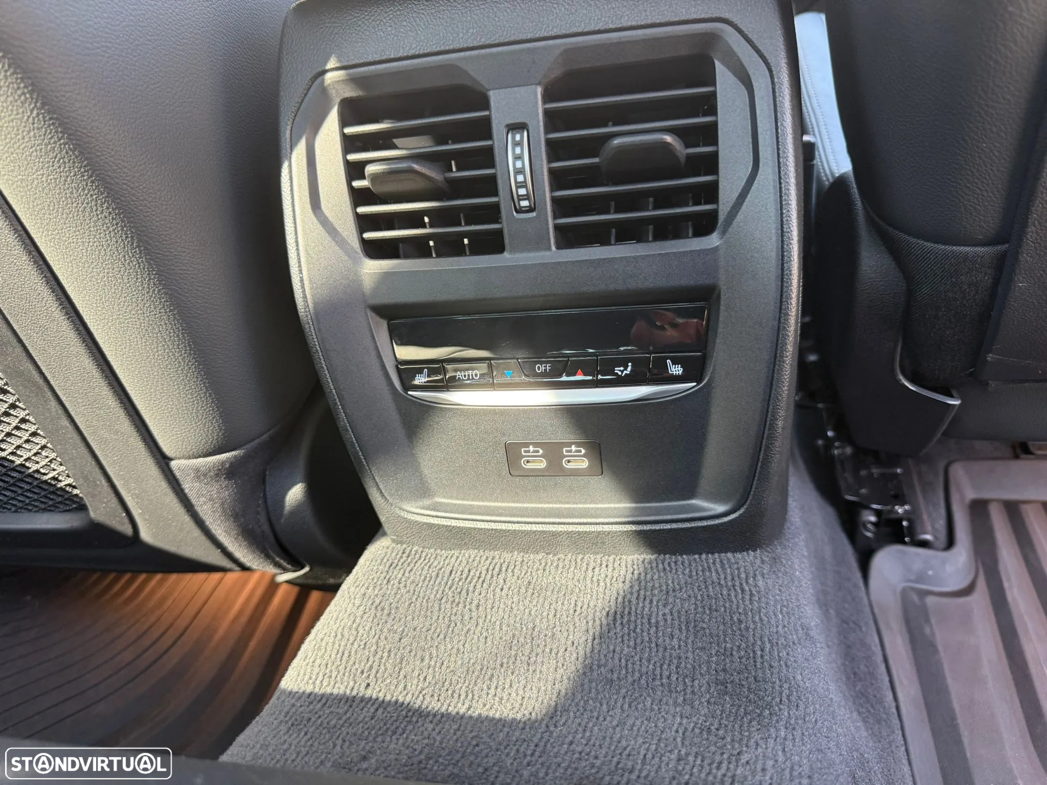 BMW 330 e Pack M Auto - 32