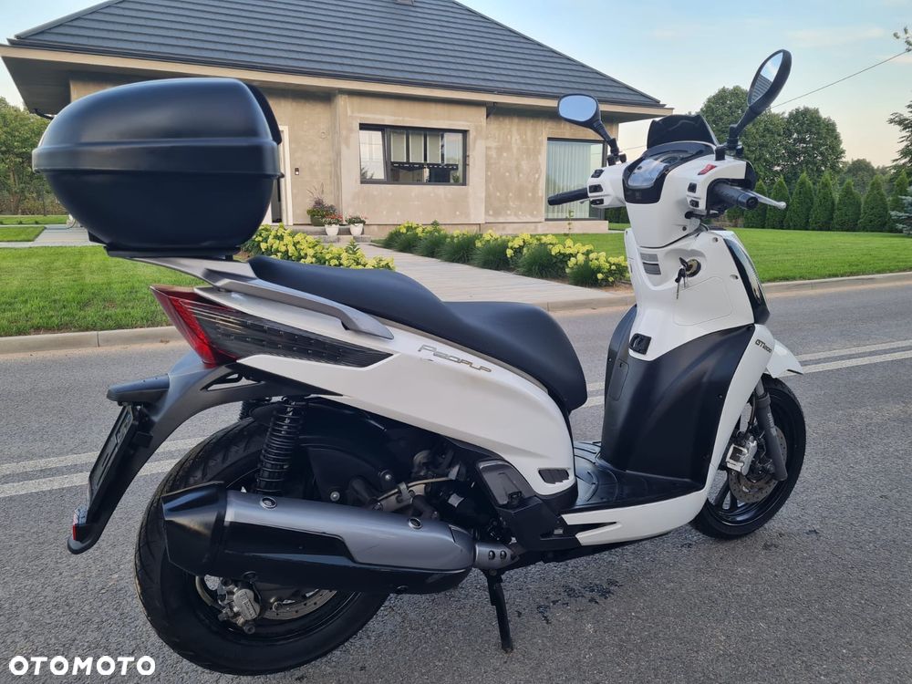 Kymco People - 3