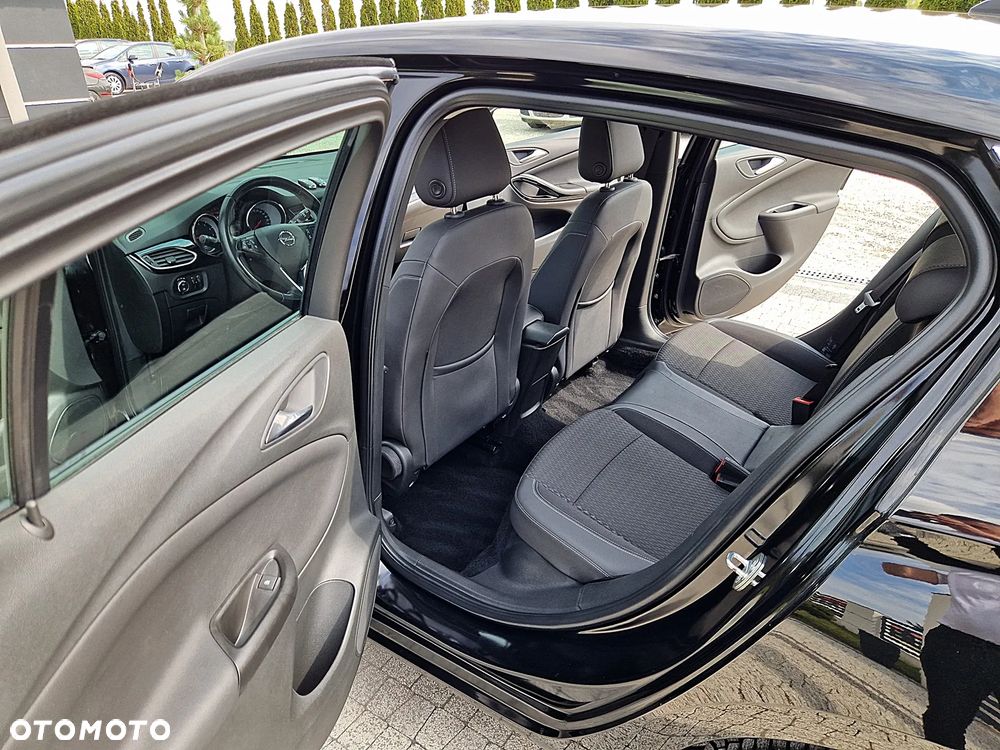 Opel Astra 1.4 T 120 Lat S&S - 19